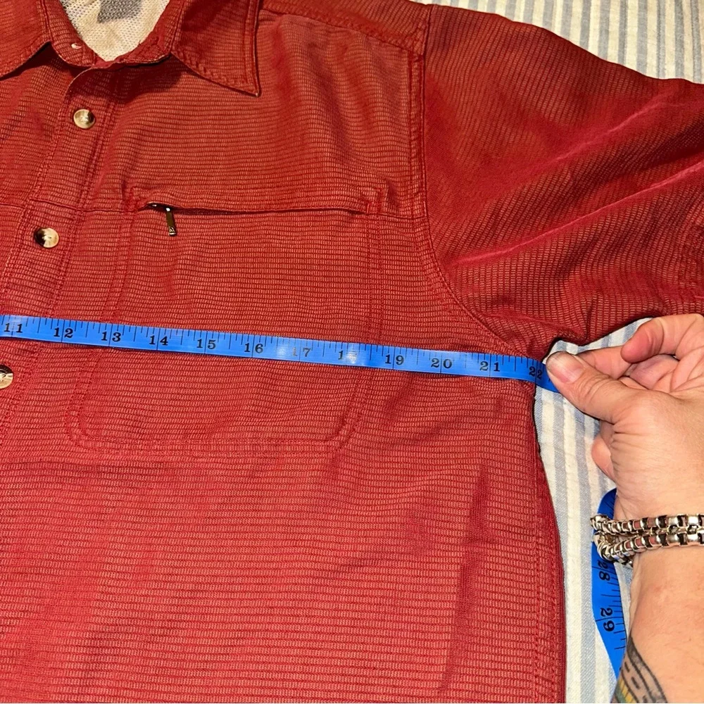 The North Face Mens Sz M Red Modal Blend Short Sleeve Button Down Shirt‎